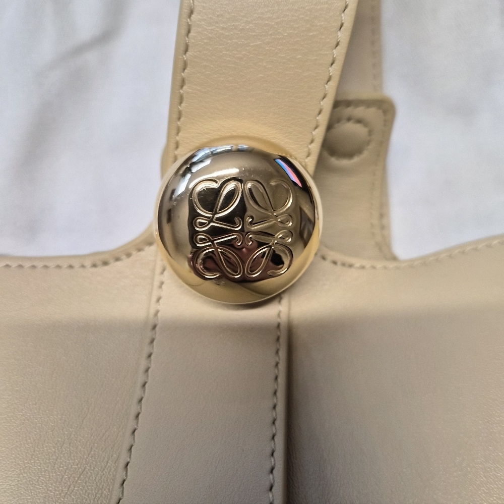 Loewe Mini Bucket Bag Smooth calfskin Dark Butter - Picture 3 of 8